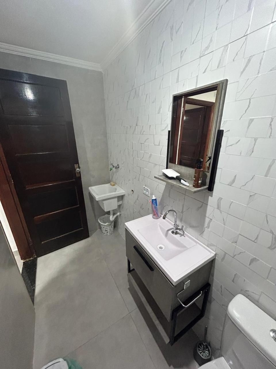 Apartamento 108 Condominio Serena A 150 Metros Da Praia - Guilhermina - Praia Grande Ngoại thất bức ảnh